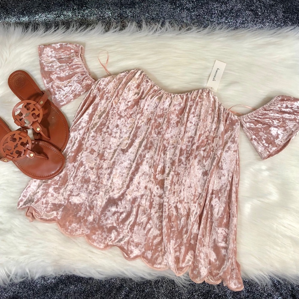 Velvet strapless sleeve top